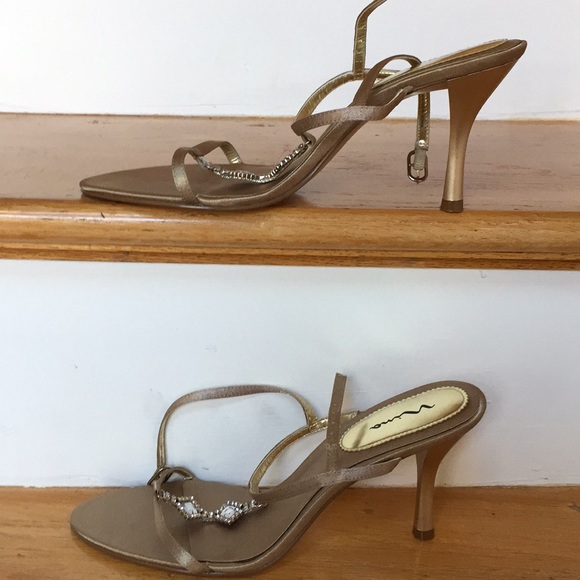 Nina strappy taupe crystal T-strap satin 3.5” heel - Picture 4 of 8